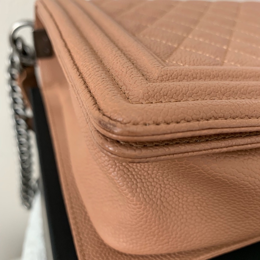 Chanel Boy Bag New Medium - Picture 7 of 8